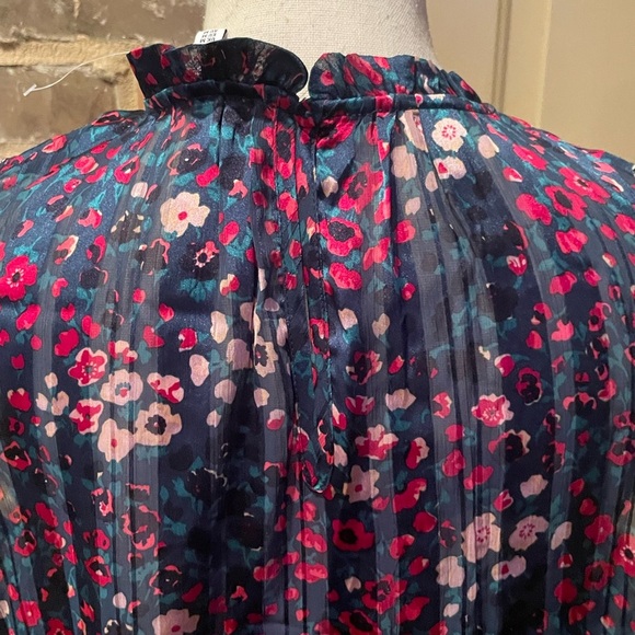 Madison d’Amelie Green Floral Top Sleeveless Pleated Blouse, Rich Colors. Sz M - Picture 14 of 16